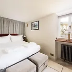 Sky View Double Bed Apartment In Brighton And Hove By Myholidaylet